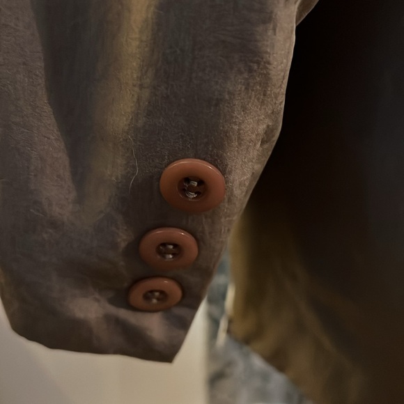 100% Silk Blazer - Picture 3 of 7